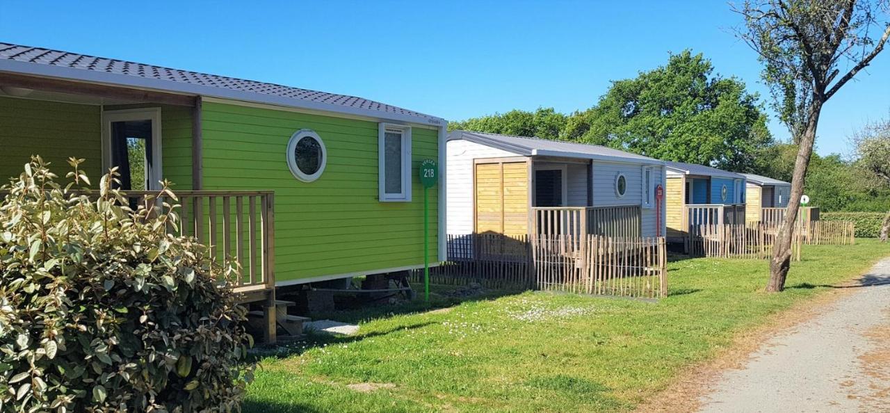 Camping Insolite Le Haut Village سانت ميشيل تشيف تشيف المظهر الخارجي الصورة